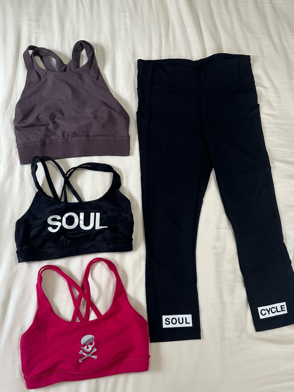 4 piece Lululemon x Soul Cycle bundle - Picture 5 of 7